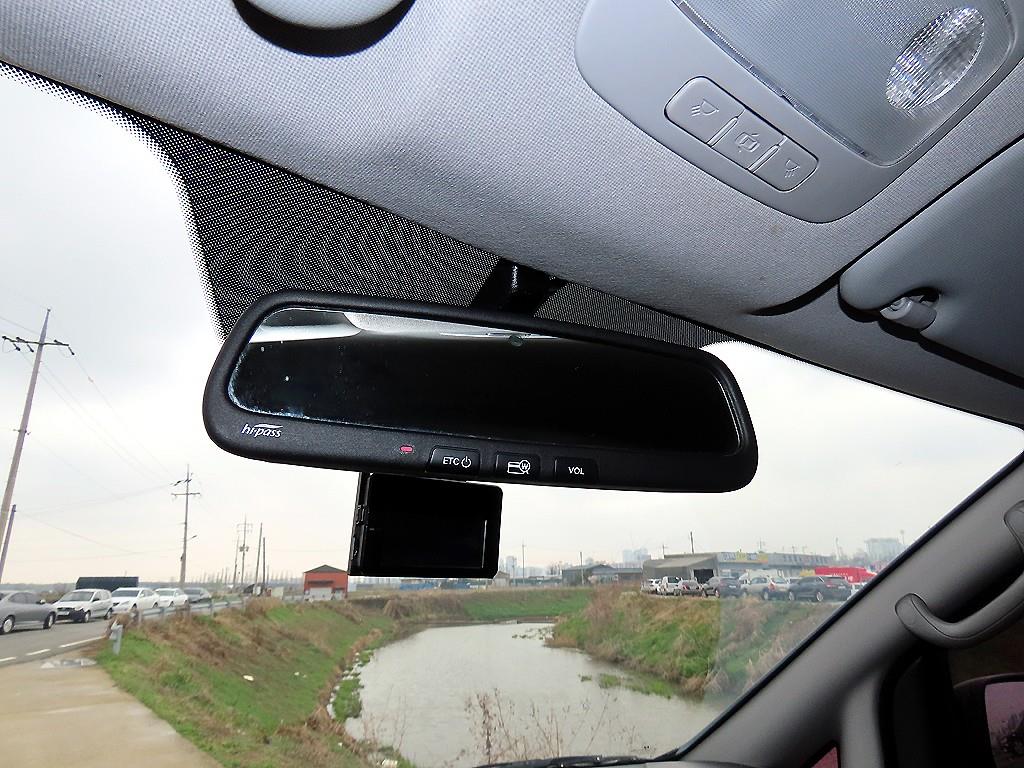 HYUNDAI Starex - Vista 12