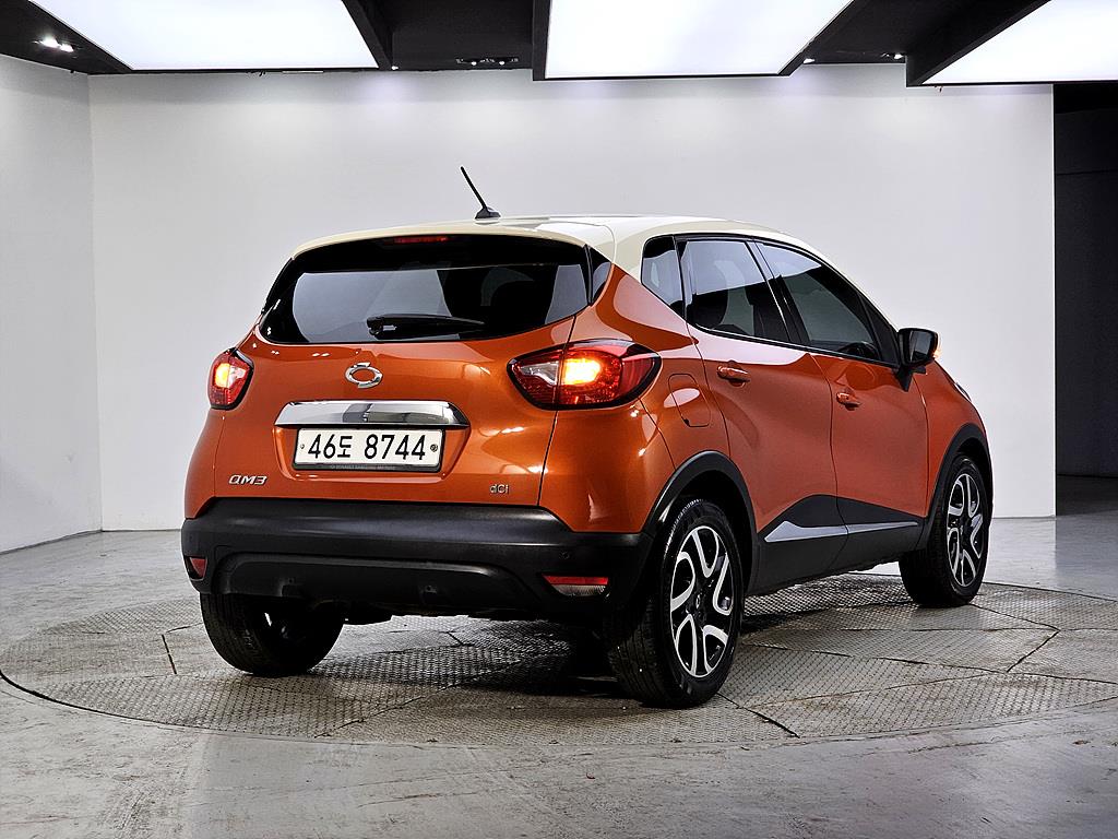 SAMSUNG QM3 - Vista 4