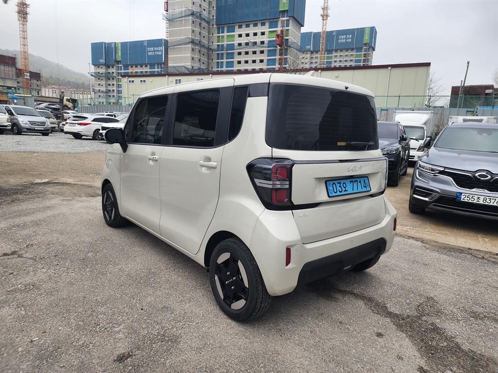 KIA Ray - Vista 4