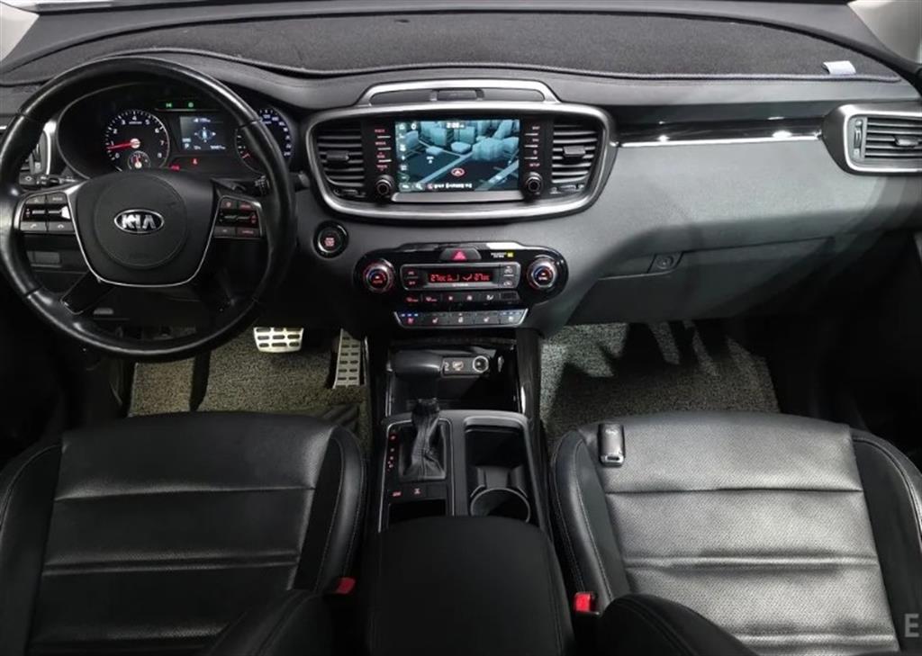 KIA Sorento - Vista 7