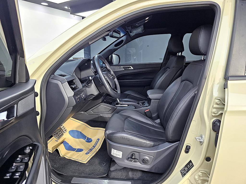 Ssangyong Rexton - Vista 8