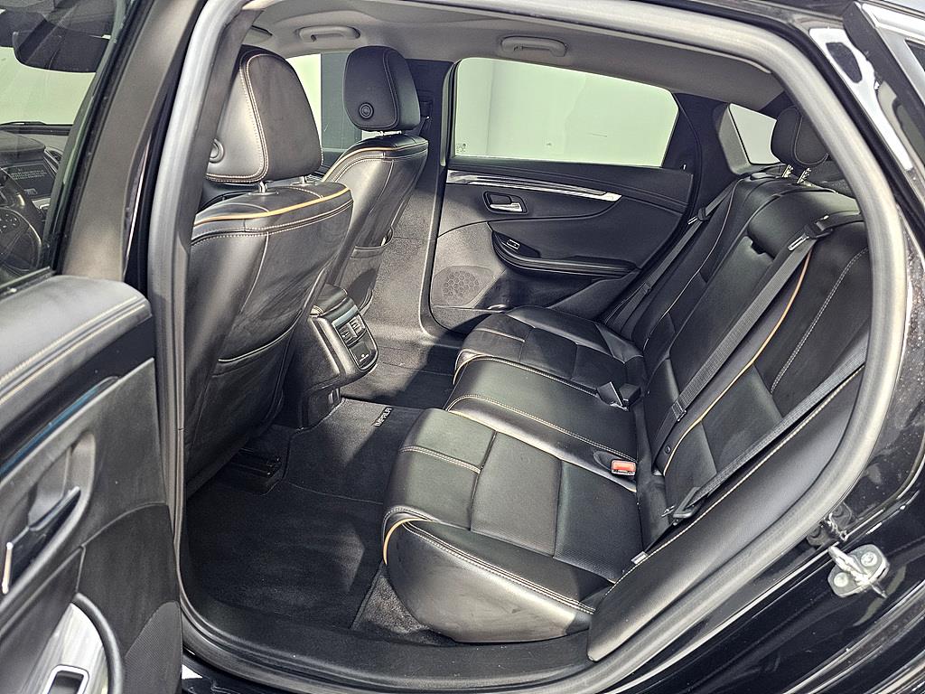 Chevrolet Impala - Vista 8