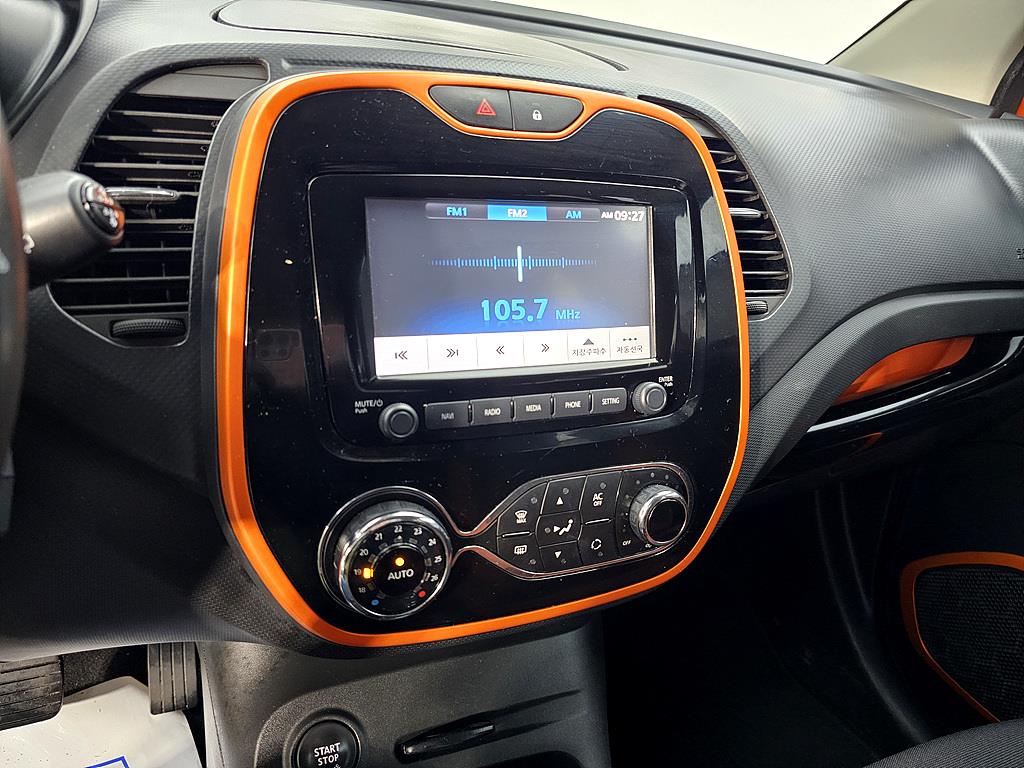 SAMSUNG QM3 - Vista 12