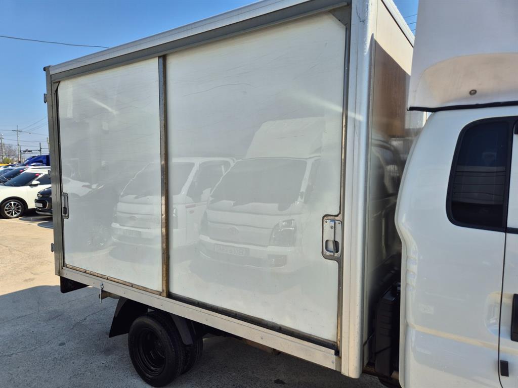 [소형화물][하이내장탑]더뉴봉고3 (LPG) 1.0톤/킹캡/초장축/플러스형 - миниатюра 9