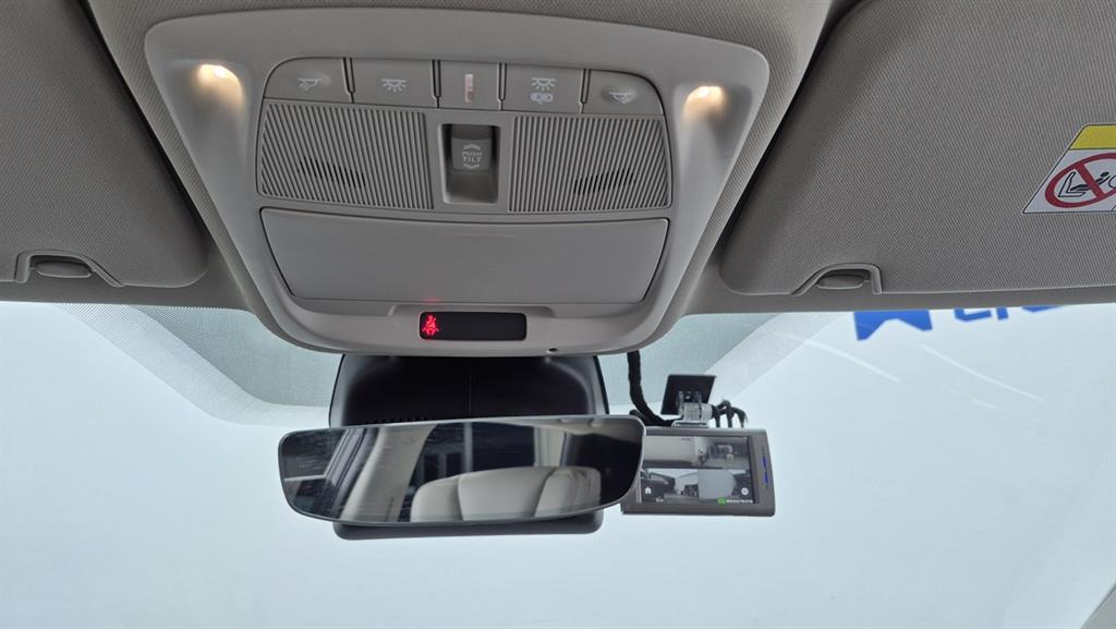 SAMSUNG QM6 - Vista 6