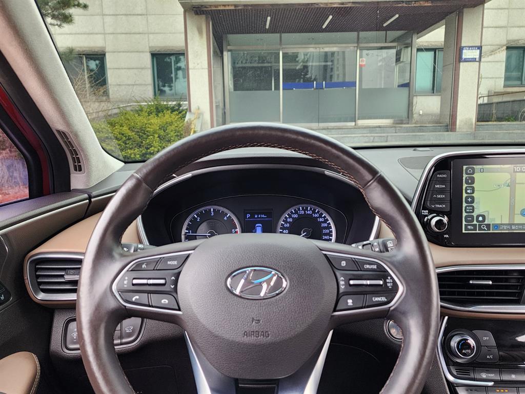 HYUNDAI Santa Fe - Vista 7