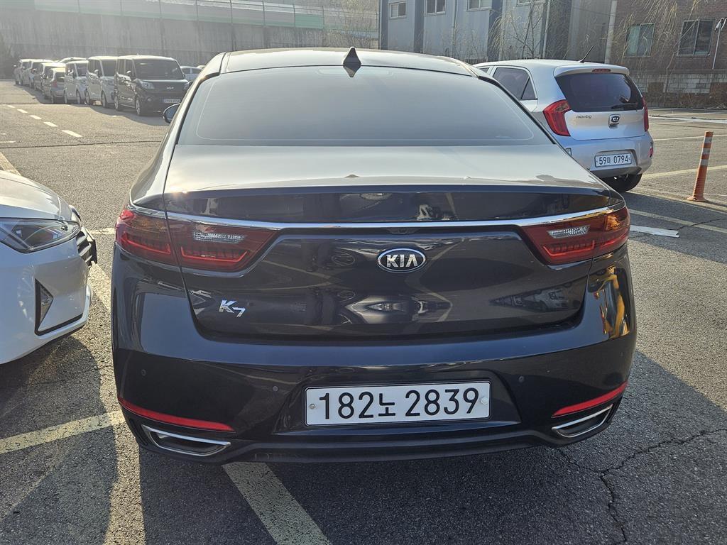 KIA K7 - Vista 3