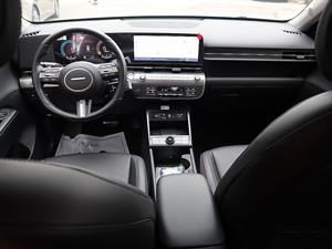 HYUNDAI Kona - Vista 10