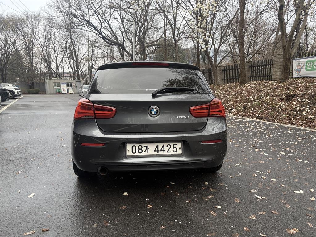 BMW 1 series - Vista 5