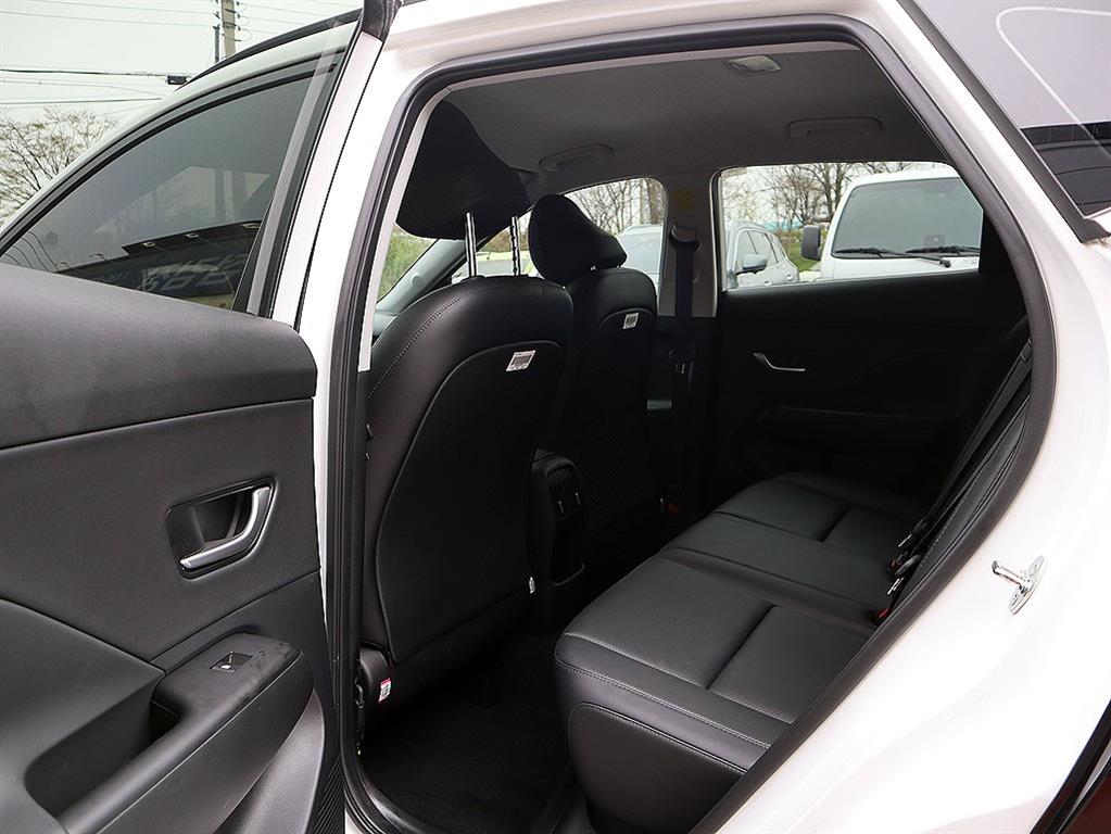 HYUNDAI Kona 2024 Blanco - Importación desde Corea - HF Imports Iquique - Foto 7