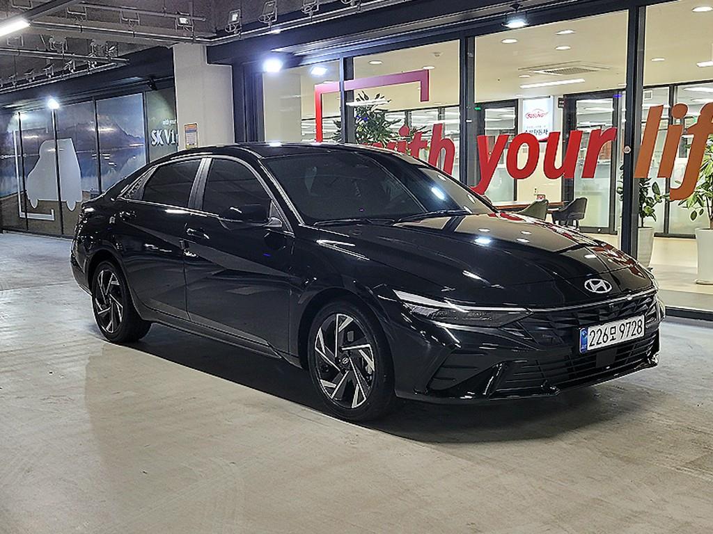 HYUNDAI Avante 2026 Negro - Importación desde Corea - HF Imports Iquique - Foto 1