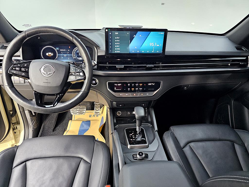 Ssangyong Rexton - Vista 5