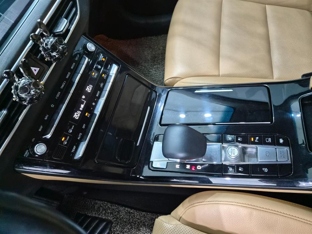 KIA K7 2020 Blanco - Importación desde Corea - HF Imports Iquique - Foto 16