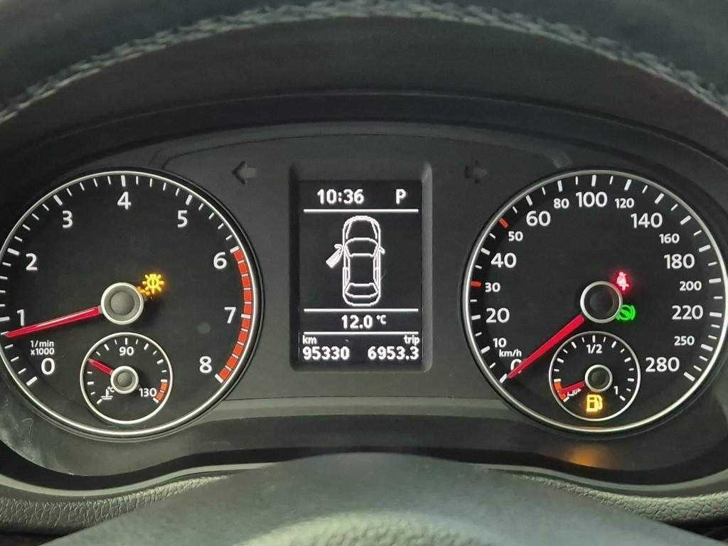 Volkswagen Passat - Vista 6