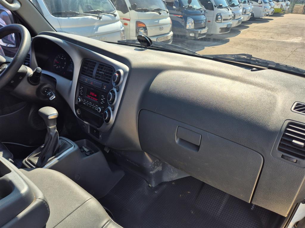 [소형화물][카고]더뉴봉고3 1.0톤/킹캡/초장축 L라이트 - миниатюра 17