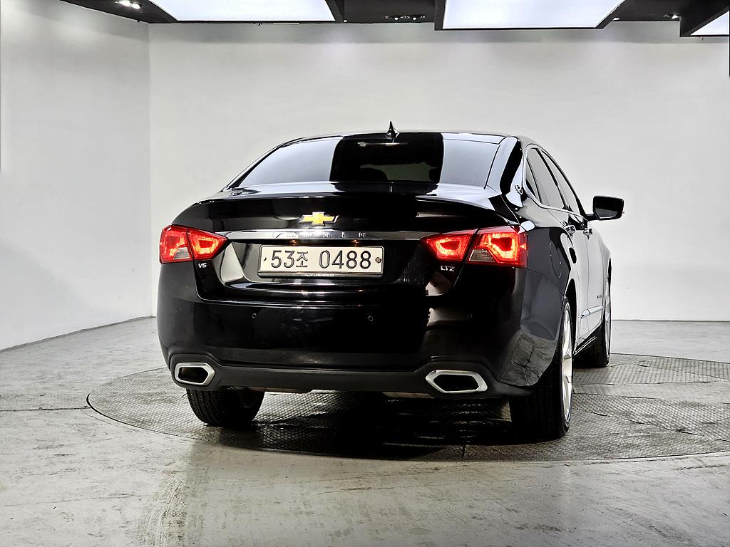 Chevrolet Impala - Vista 2