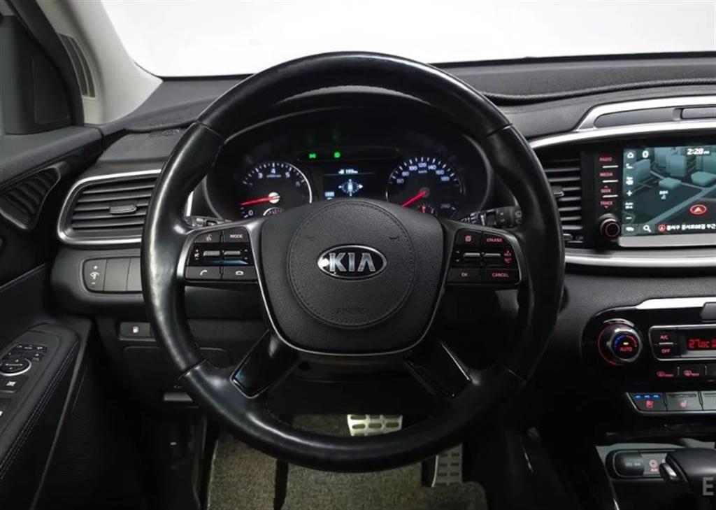 KIA Sorento - Vista 12