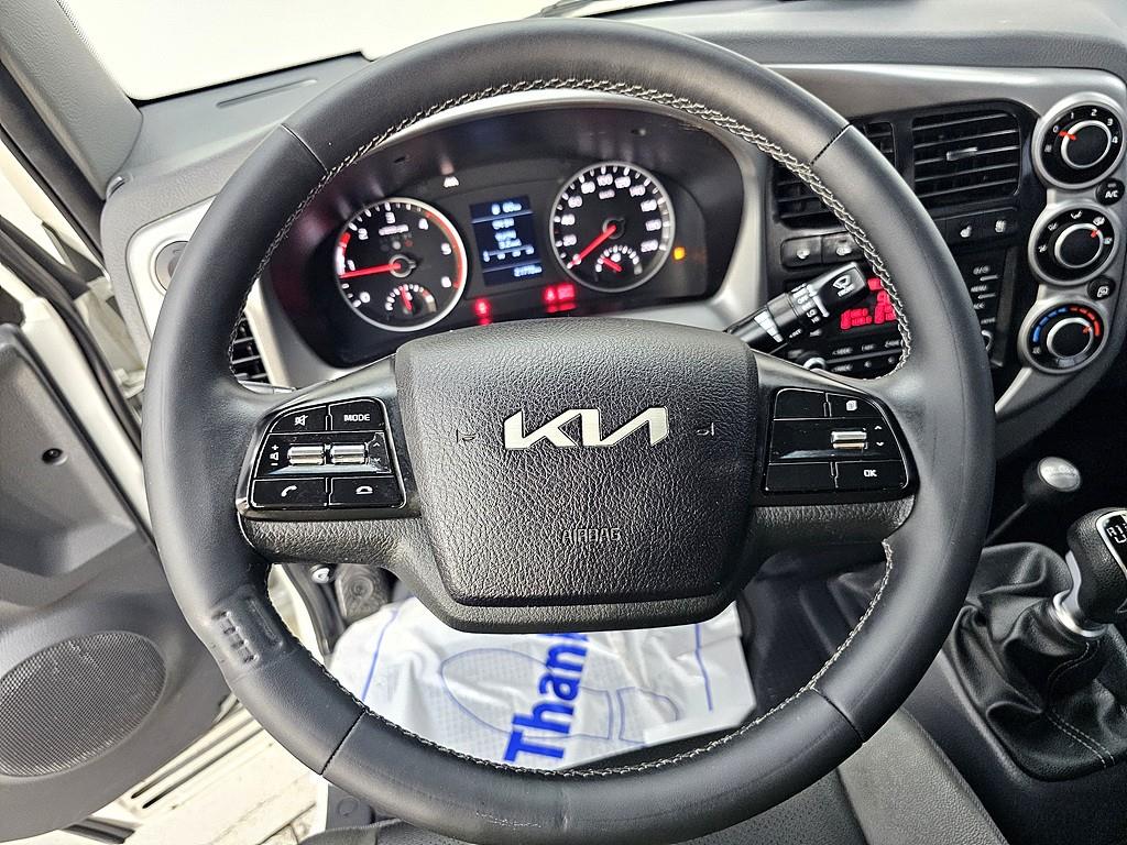 Small Truck Cargo (small) 2024 Blanco - Importación desde Corea - HF Imports Iquique - Foto 15