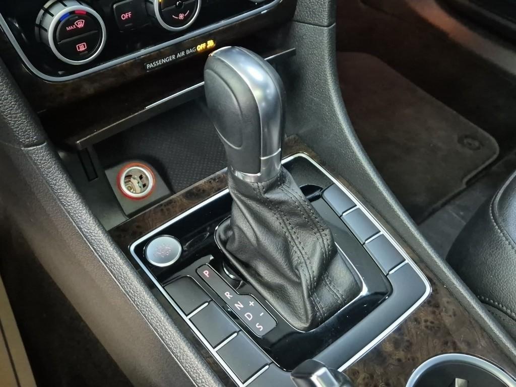 Volkswagen Passat - Vista 8