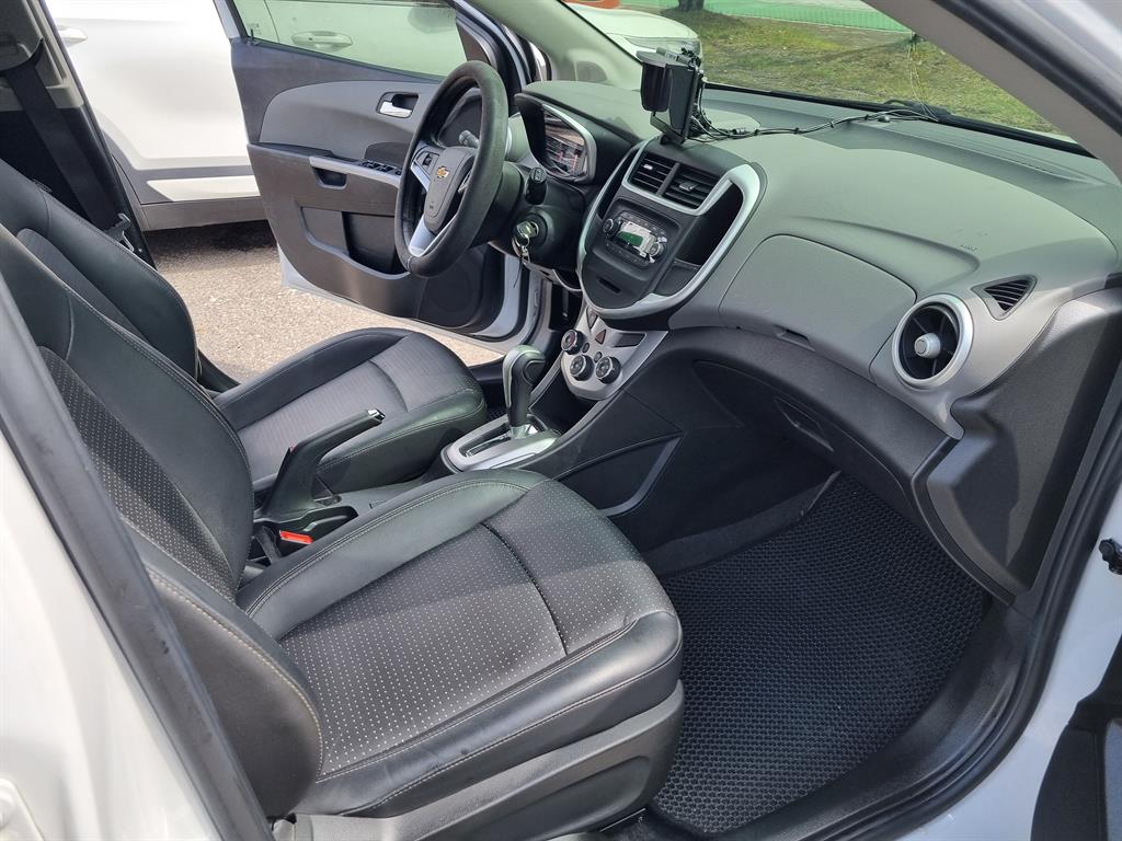 Chevrolet Abeo - Vista 10