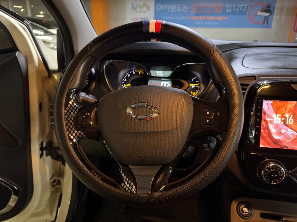 SAMSUNG QM3 - Vista 11