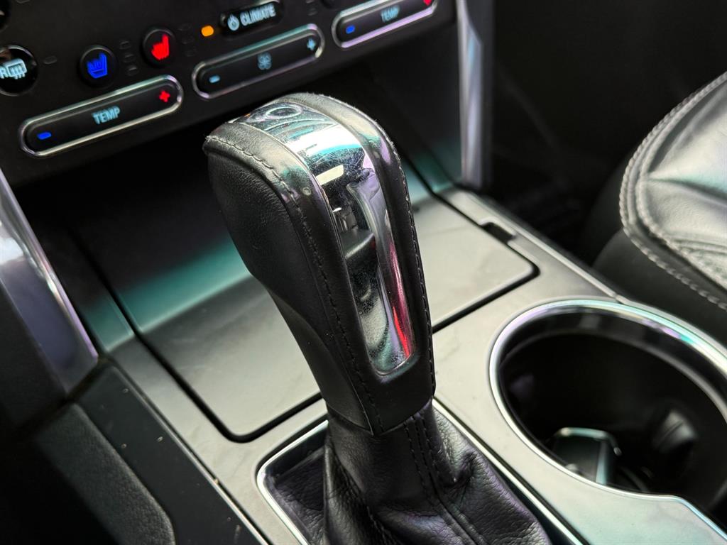 Ford Explorer - Vista 11