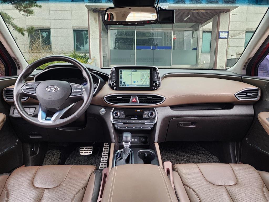 HYUNDAI Santa Fe - Vista 5
