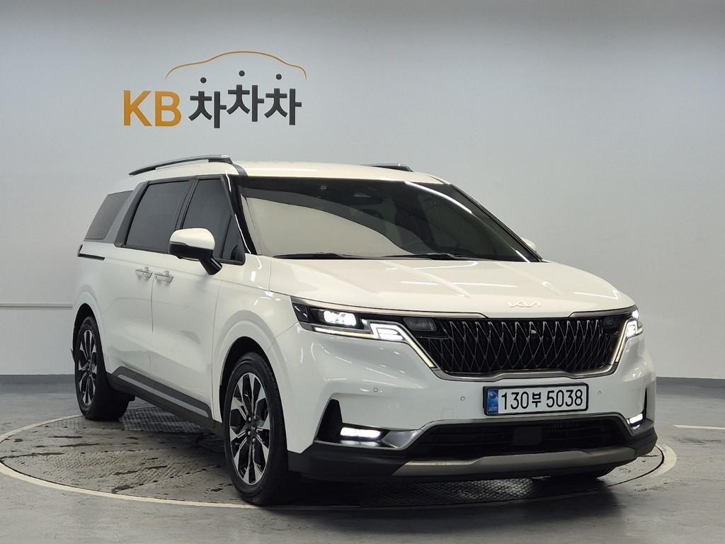 KIA Carnival - Vista 4