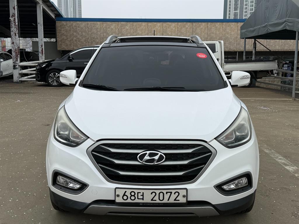HYUNDAI Tucson 2014 Blanco - Importación desde Corea - HF Imports Iquique - Foto 1