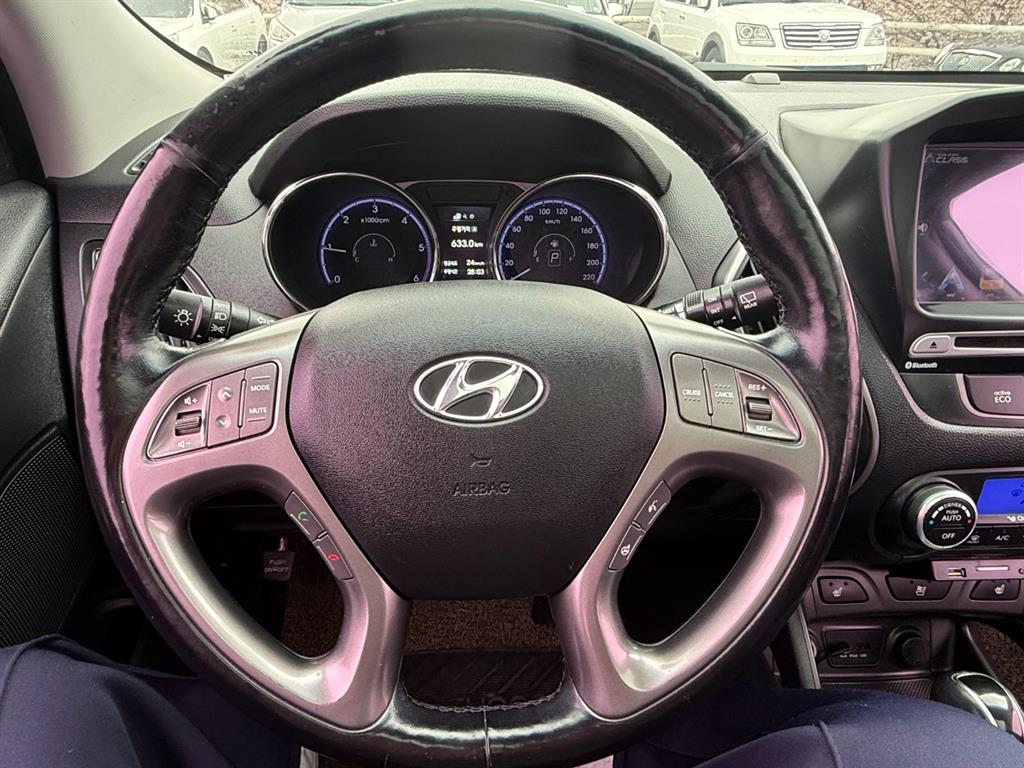HYUNDAI Tucson - Vista 7