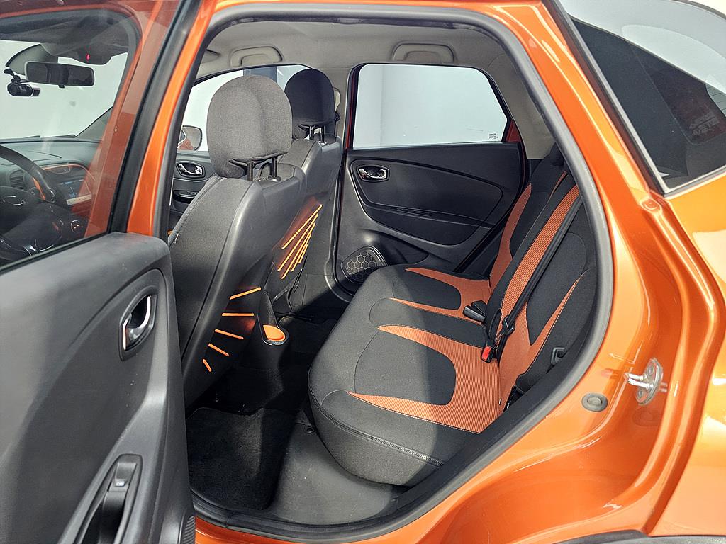 SAMSUNG QM3 - Vista 9