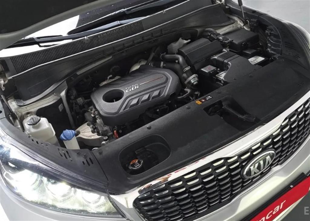 KIA Sorento - Vista 6