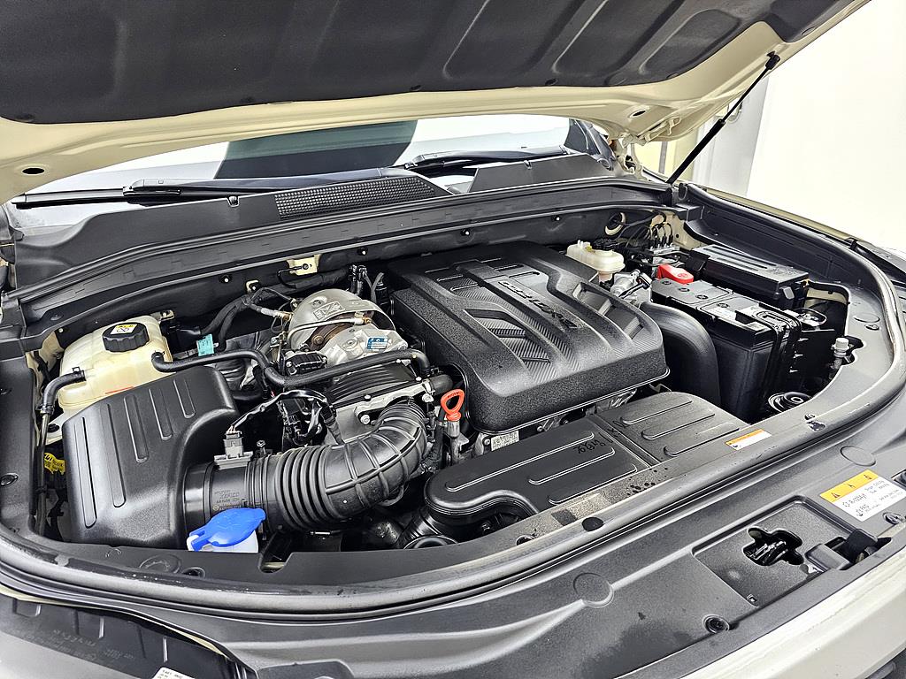 Ssangyong Rexton - Vista 6