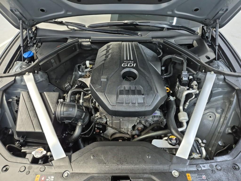 Genesis G70 - Vista 5