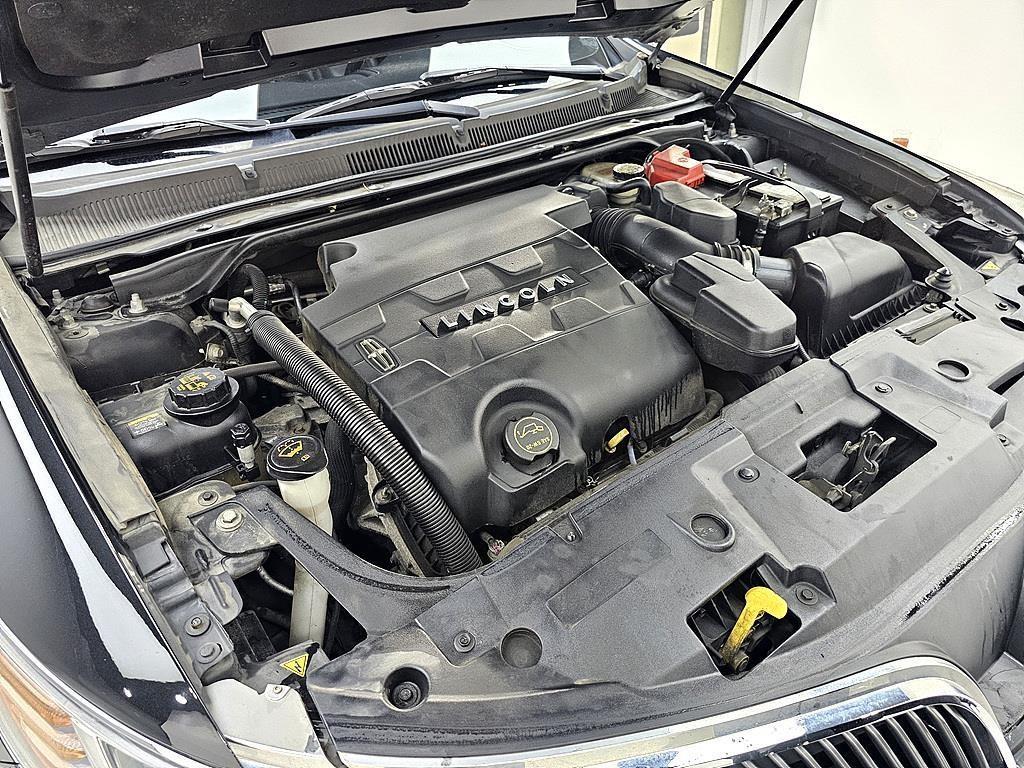 Lincoln MKS - Vista 6