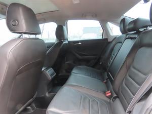 Volkswagen Jetta - Vista 12