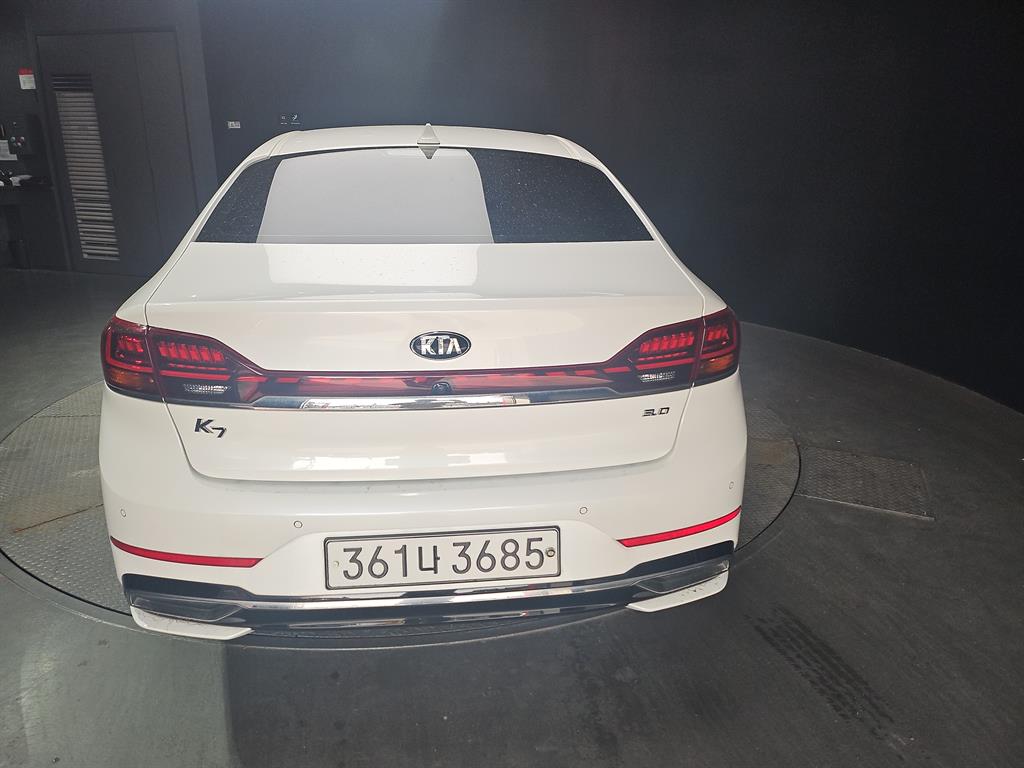 KIA K7 - Vista 3