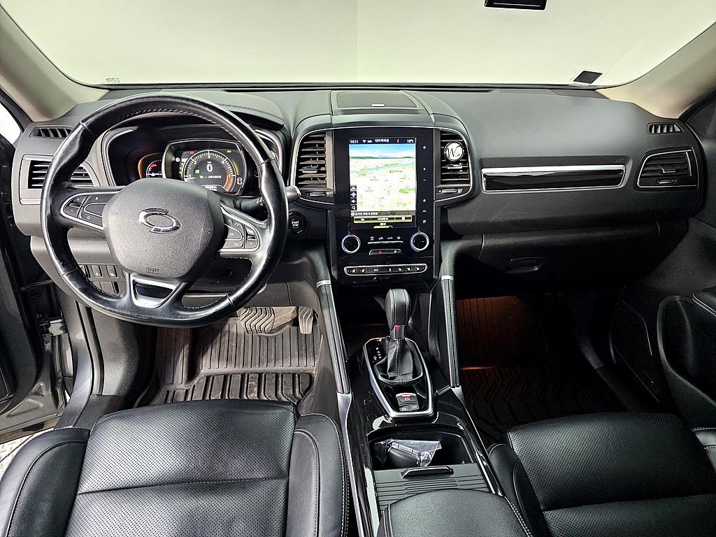 SAMSUNG QM6 - Vista 5