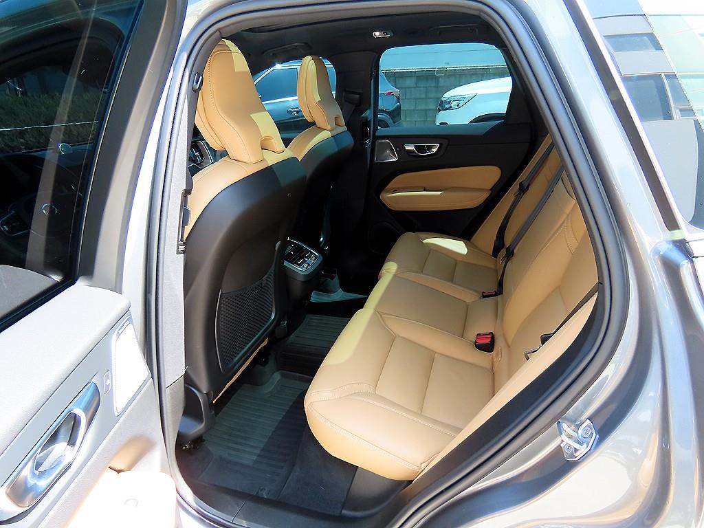 Volvo XC60 - Vista 6