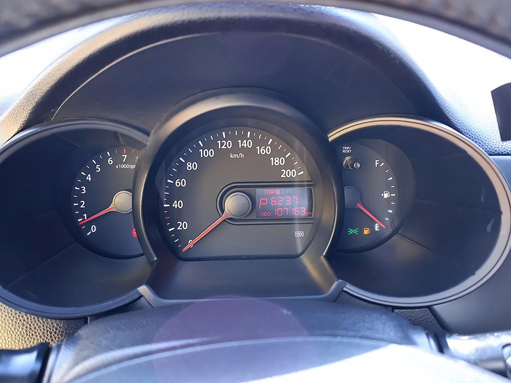 KIA Morning - Vista 11