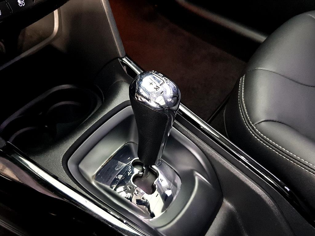 Peugeot 2008 - Vista 12