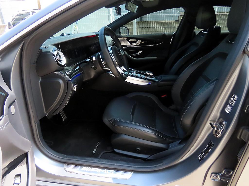 Mercedes Benz AMG GT - Vista 5