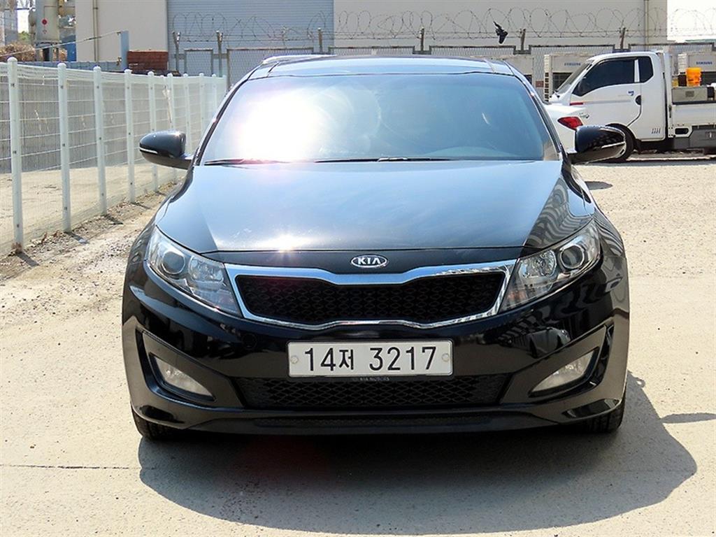 KIA K5 2013 Negro - Importación desde Corea - HF Imports Iquique - Foto 1