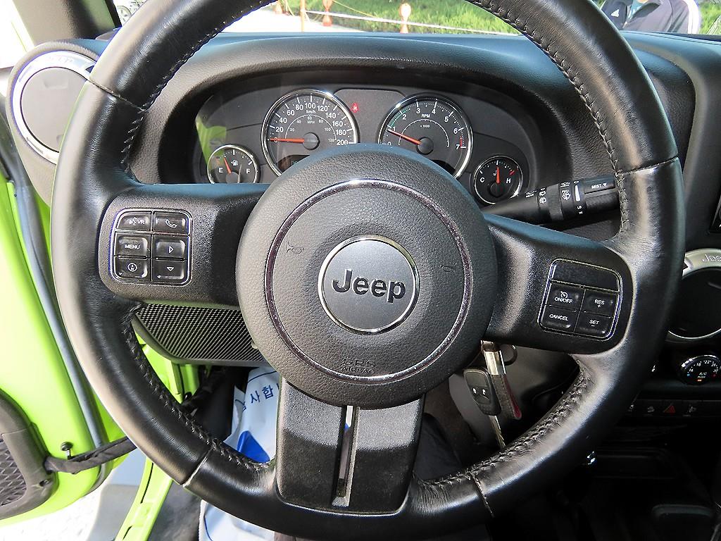 Jeep Wrangler - Vista 8