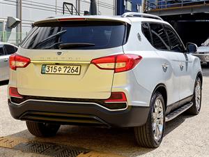 Ssangyong Rexton - Vista 8