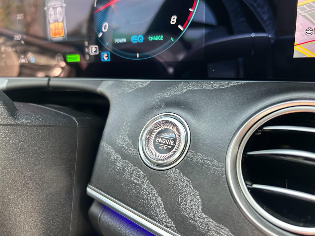 Mercedes Benz E class 2023 Gris - Importación desde Corea - HF Imports Iquique - Foto 17