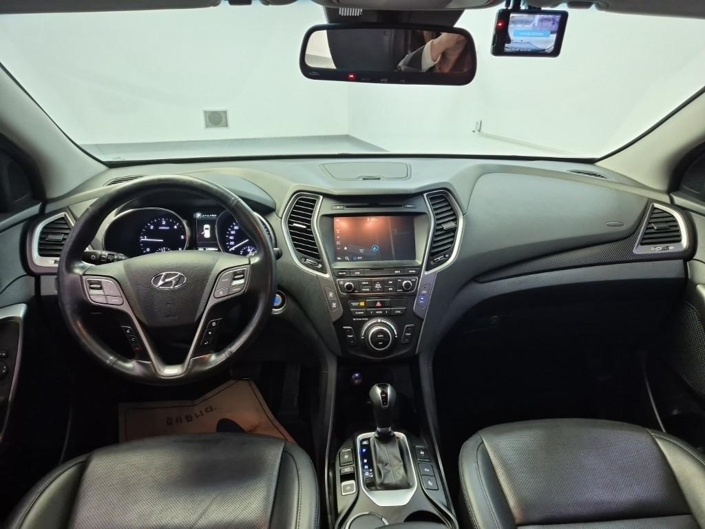 HYUNDAI Santa Fe - Vista 5