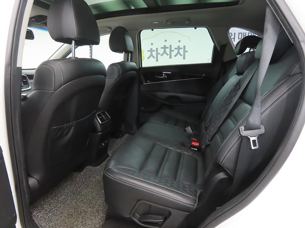KIA Sorento - Vista 6