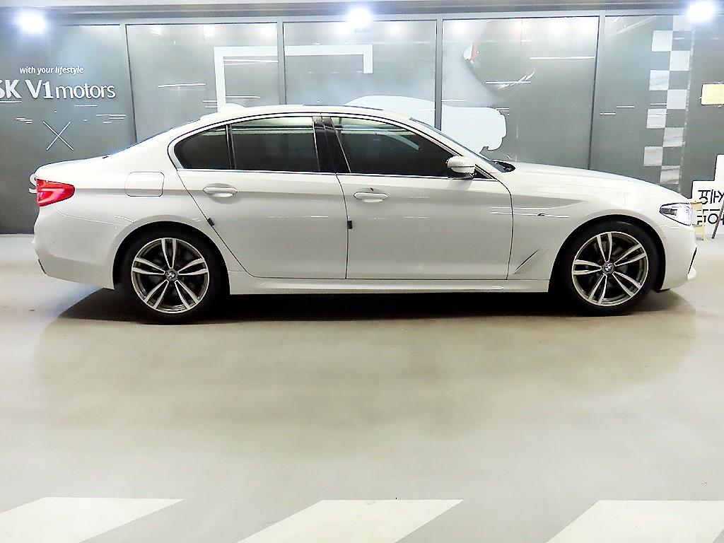 BMW 5 Series - Vista 3