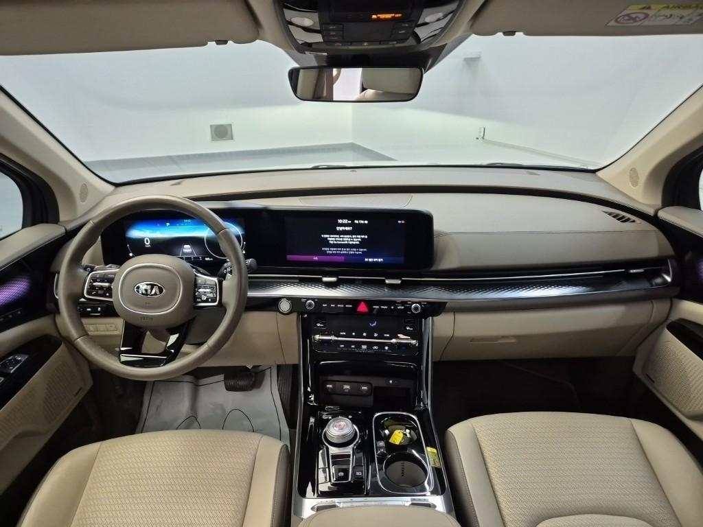 KIA Carnival - Vista 7